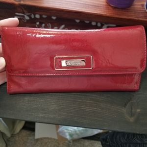 Kenneth Cole Reaction ladies wallet